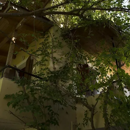 アパートホテル Staggia サミ