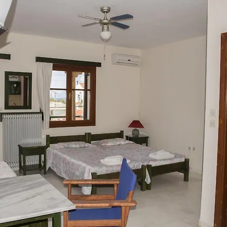 Apart-hotel Staggia Sami (Kefalonia)