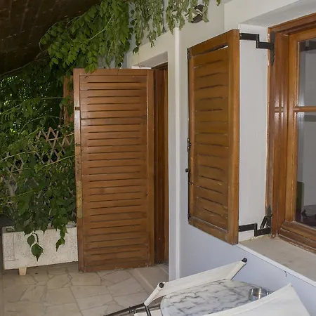 Apart-hotel Staggia Sami (Kefalonia)