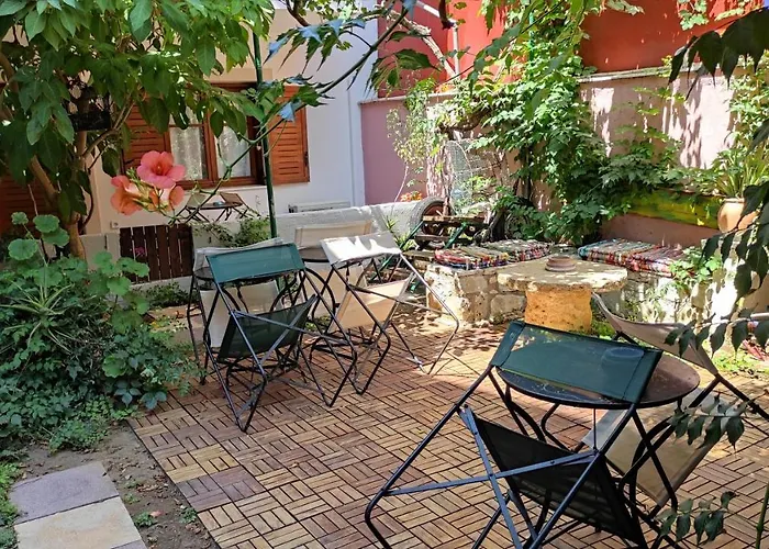 Staggia Aparthotel Sami (Kefalonia)