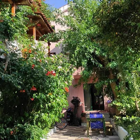 Lägenhetshotell Staggia 3*